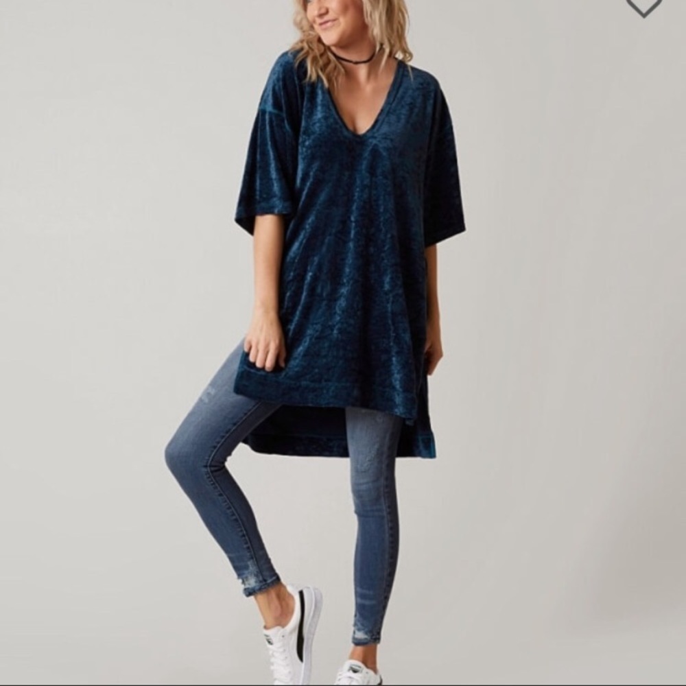 Free people blush V-neck top